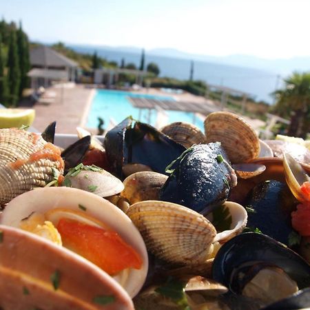 Thalassa Hotel & Spa Paleros Buitenkant foto