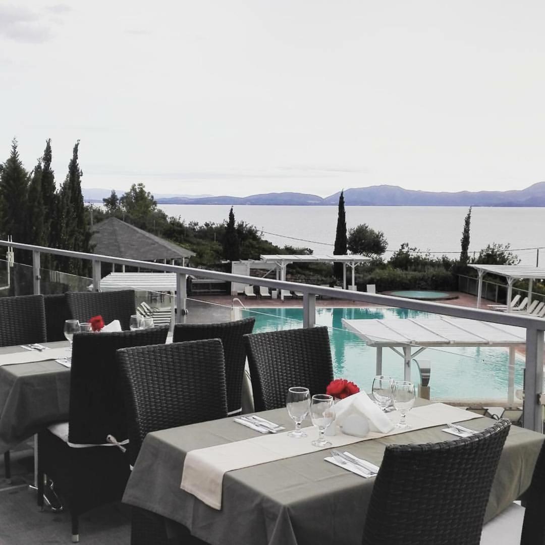 Thalassa Hotel & Spa Paleros Buitenkant foto