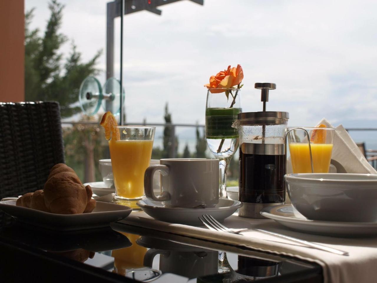 Thalassa Hotel & Spa Paleros Buitenkant foto
